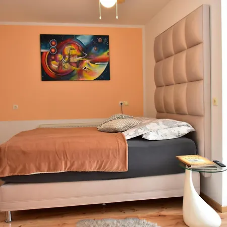 Sobe - Stremljan Ljubljana 3*